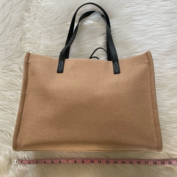 🎉HOST PIC🥳KATE SPADE Brown Wool Washington Purse - Picture 3 of 6
